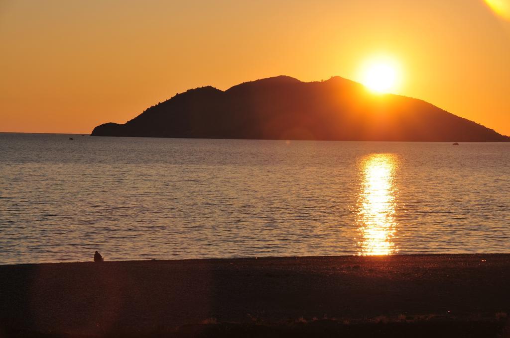 Kerim Hotel Fethiye Exterior foto